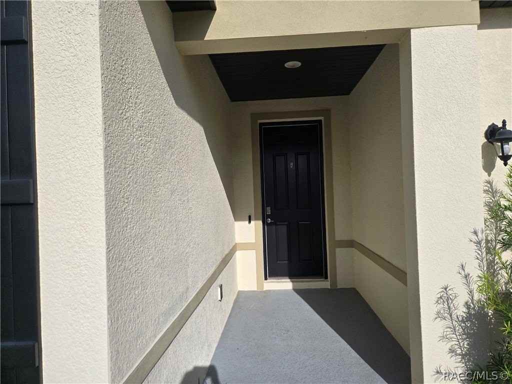 2 Chrysanthemum Ct - Photo 2 of 37
