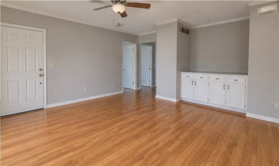 502 Seagull Dr - Photo 4 of 10
