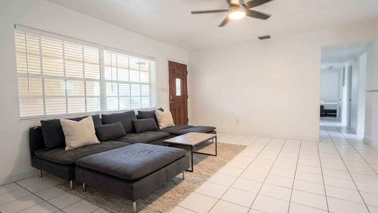 Sheldrake Dr - Photo 4 of 12