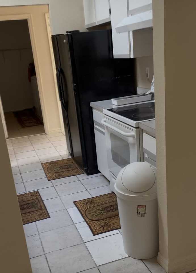 Vannell St - Photo 6 of 15