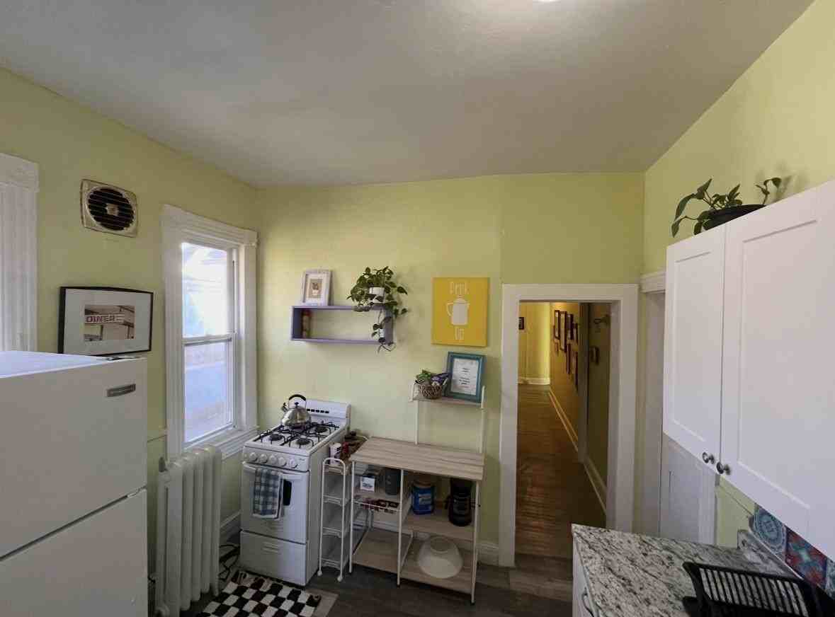 S Augusta Ave - Photo 5 of 50