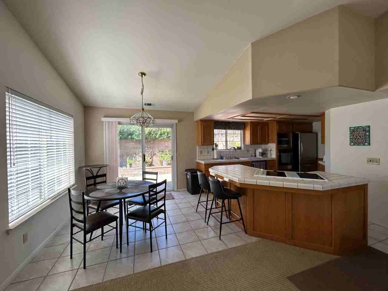 Oak Knoll Rd - Photo 4 of 7