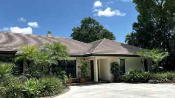 featured image of 5125 Woodland Lakes Dr