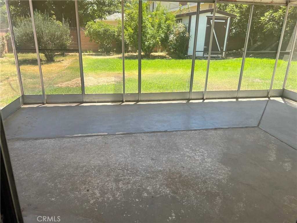 766 E Pillsbury St - Photo 6 of 7