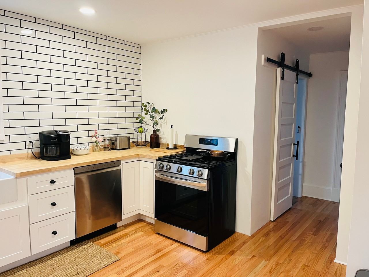 70 Fairmont St #1 - Photo 3 of 33