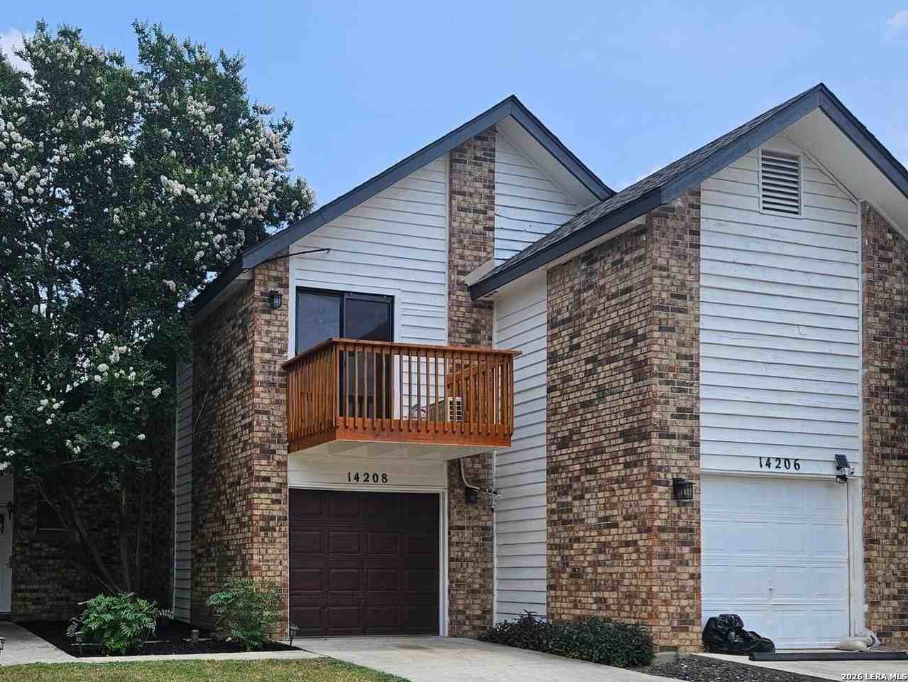 14208 Indian Woods