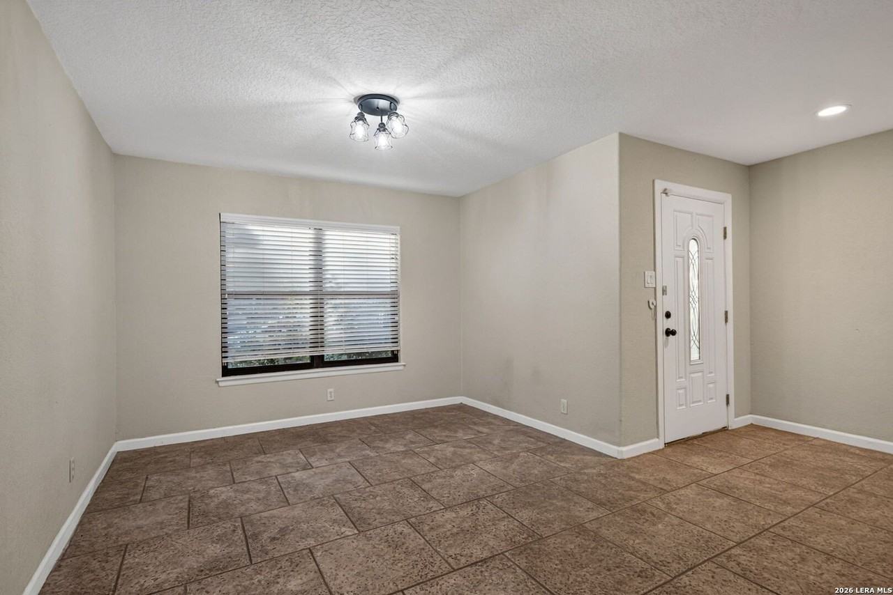 12914 Ocean Glade - Photo 6 of 26