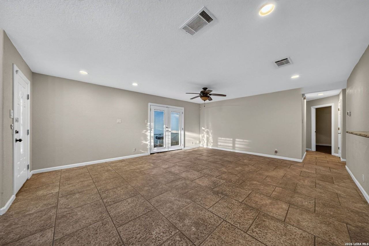 12914 Ocean Glade - Photo 7 of 26