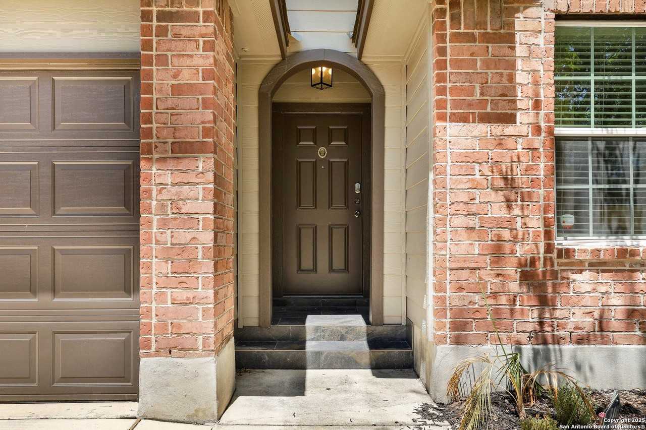 11711 Caraway Hl - Photo 2 of 30