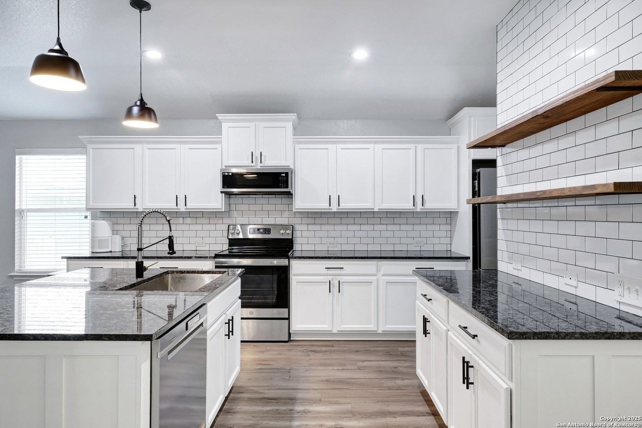 11711 Caraway Hl - Photo 6 of 30