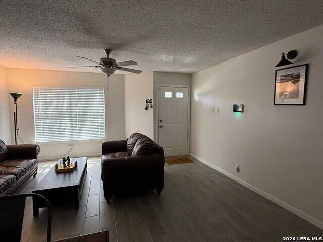 6855 Columbia Ridge Dr - Photo 4 of 11