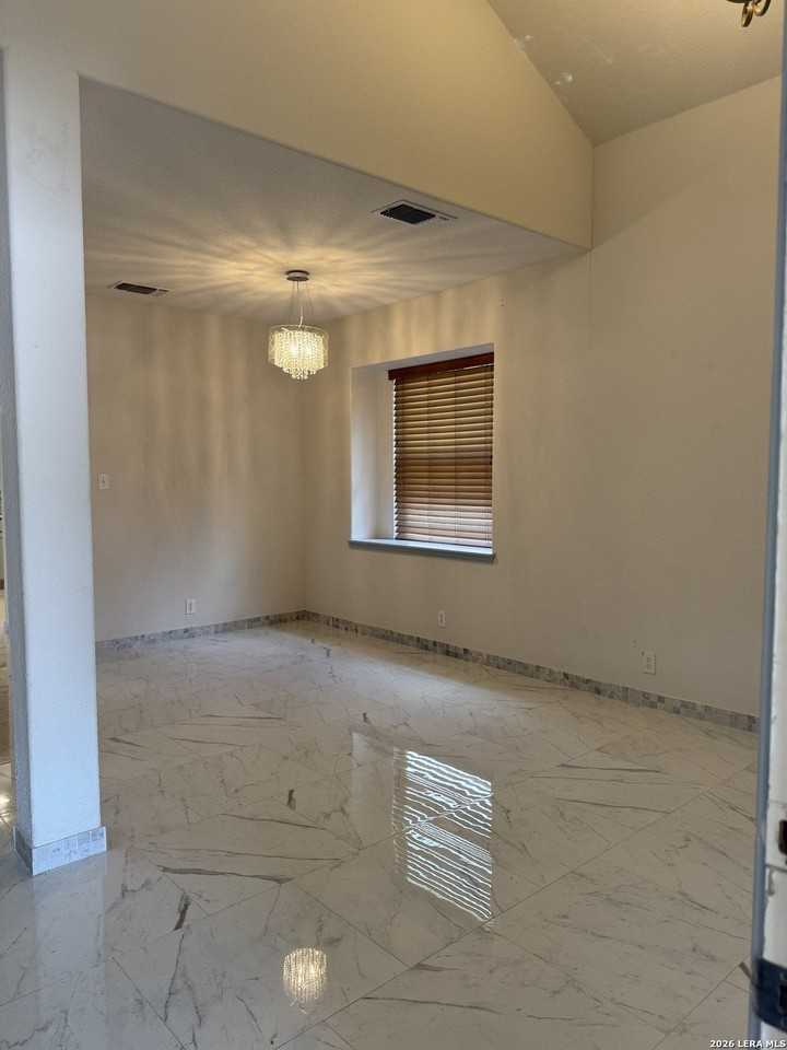 10543 Weser Ln - Photo 4 of 27