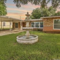 623 Weizmann St - Photo 1 of 1