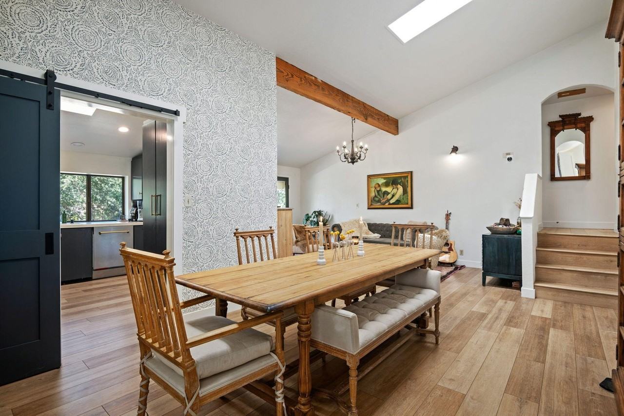 2455 Lucca Ave - Photo 7 of 36