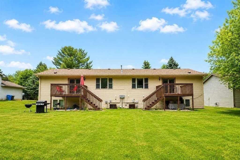 5749 Lacy Rd - Photo 2 of 15