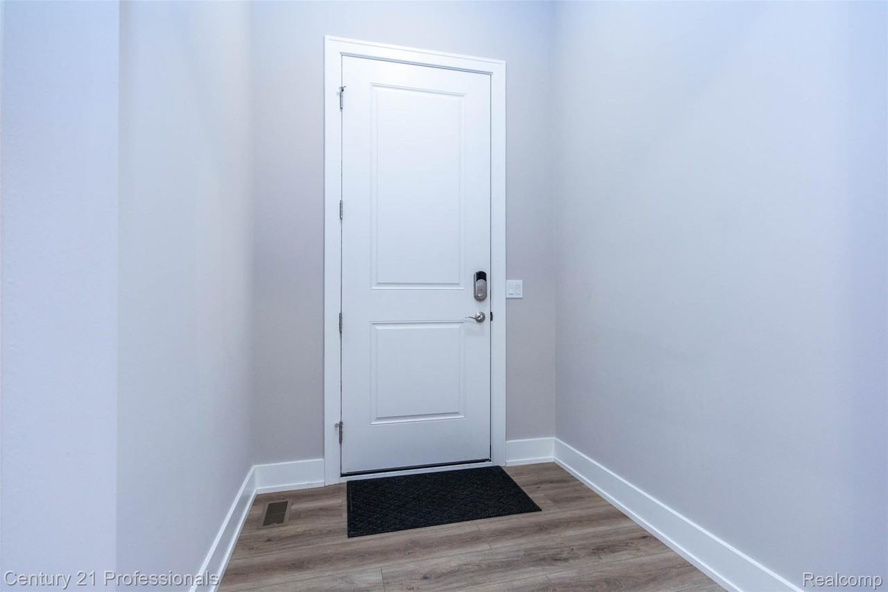 17242 Garden Ridge Ln - Photo 6 of 50