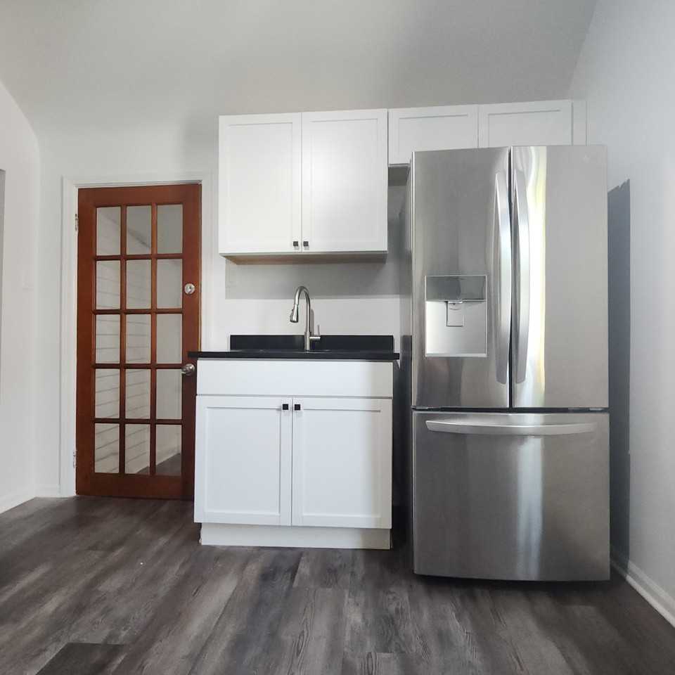 5234 S Homan Ave ##2 - Photo 5 of 17