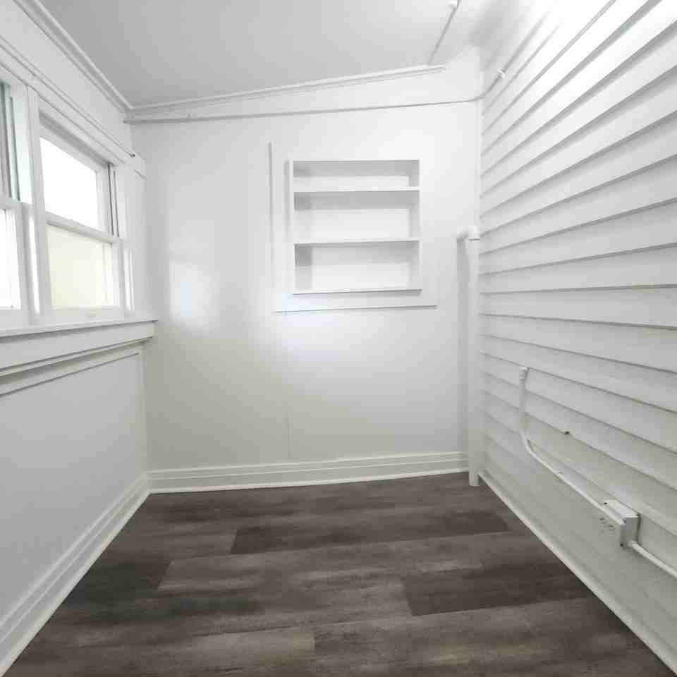 5234 S Homan Ave ##2 - Photo 6 of 17