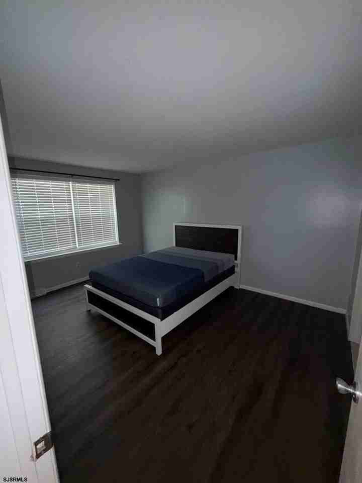 25 Oyster Bay Rd #B - Photo 7 of 11