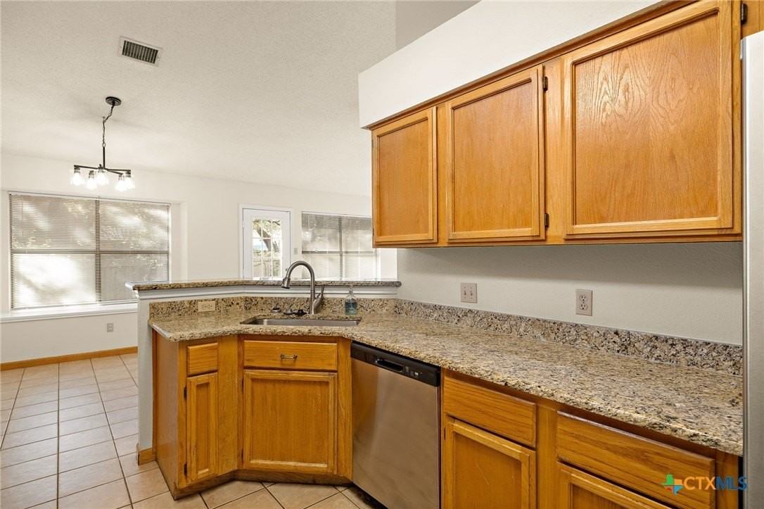 1604 Texas Oak Way