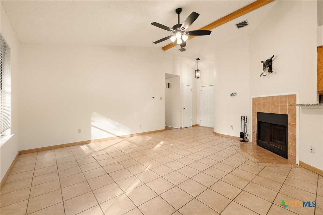 1604 Texas Oak Way - Photo 5 of 20