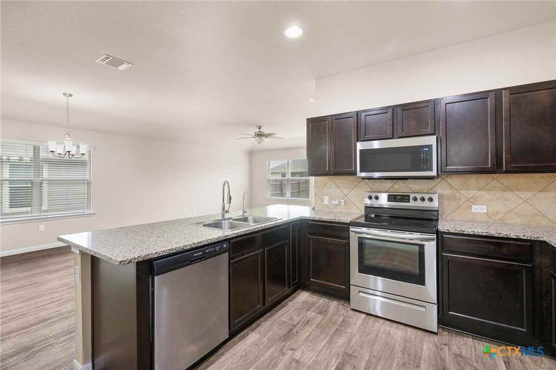 210 Garcitas Creek Ln - Photo 5 of 25