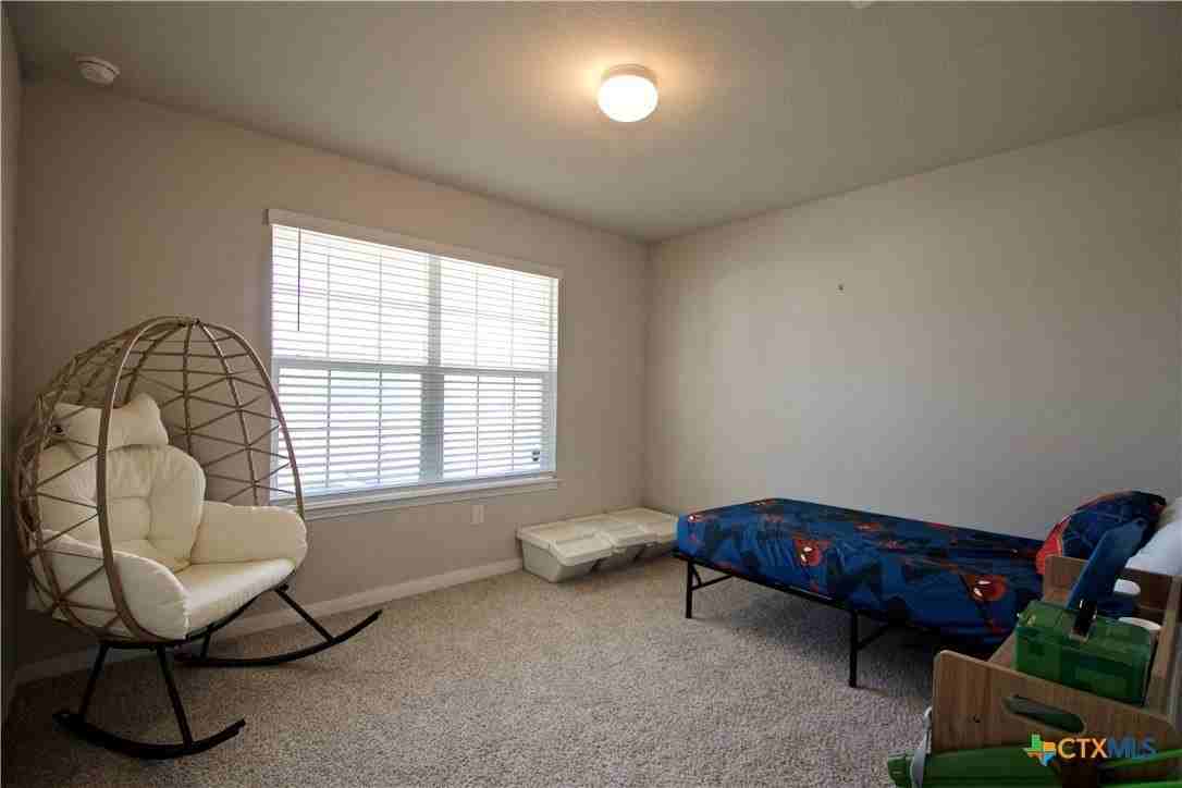 105 Harlan Dr - Photo 7 of 29