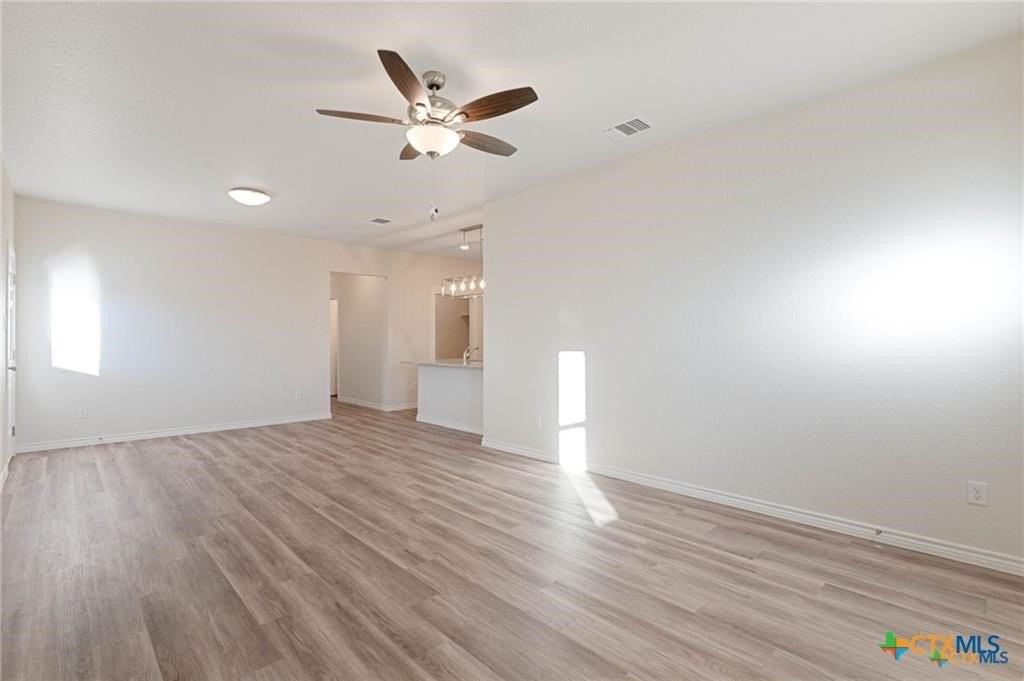 505 Adley Ave #B - Photo 4 of 12