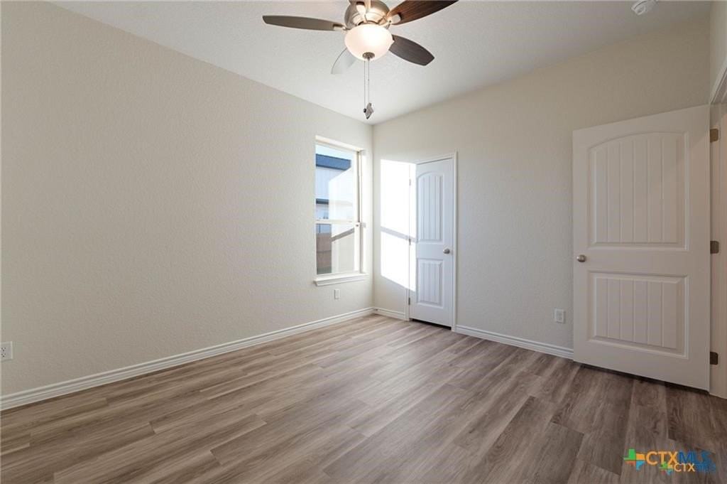 505 Adley Ave #B - Photo 7 of 12