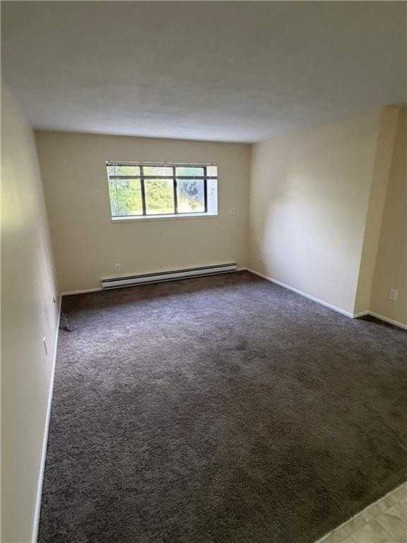 331 Hope St - Photo 7 of 9