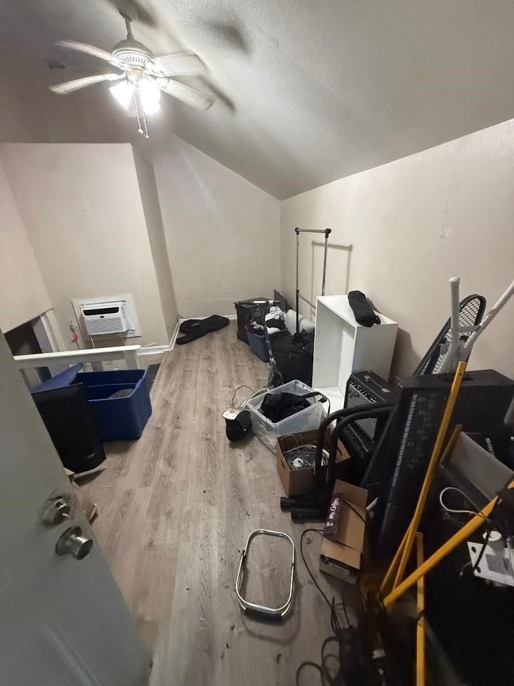 1610 Atkamire Dr - Photo 7 of 9