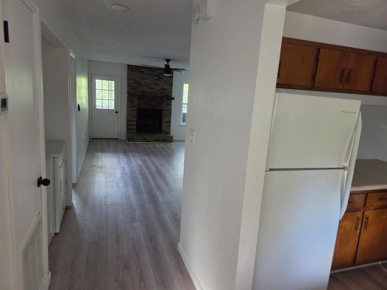 1859 Darryl Dr - Photo 7 of 13
