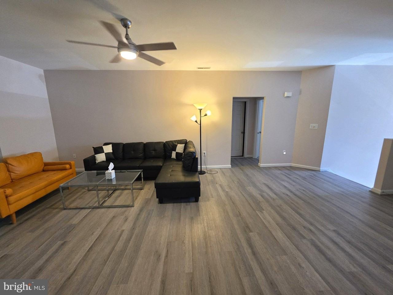 Bay Ave #702 - Photo 3 of 18