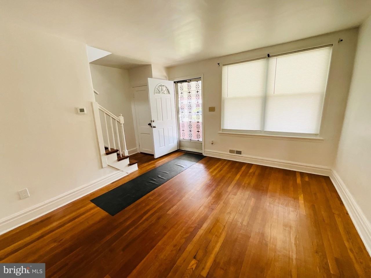 3018 Larue Sq E - Photo 2 of 19