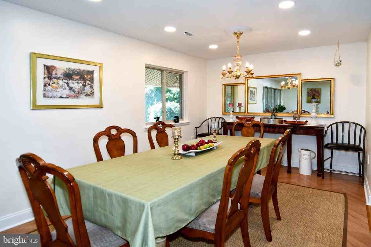 18624 Walkers Choice Rd #6 - Photo 7 of 25