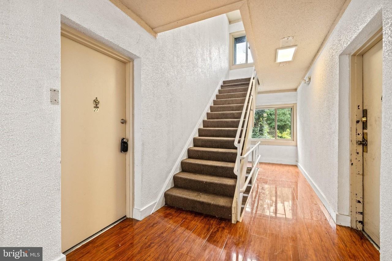3009 Southern Ave #21 - Photo 7 of 26