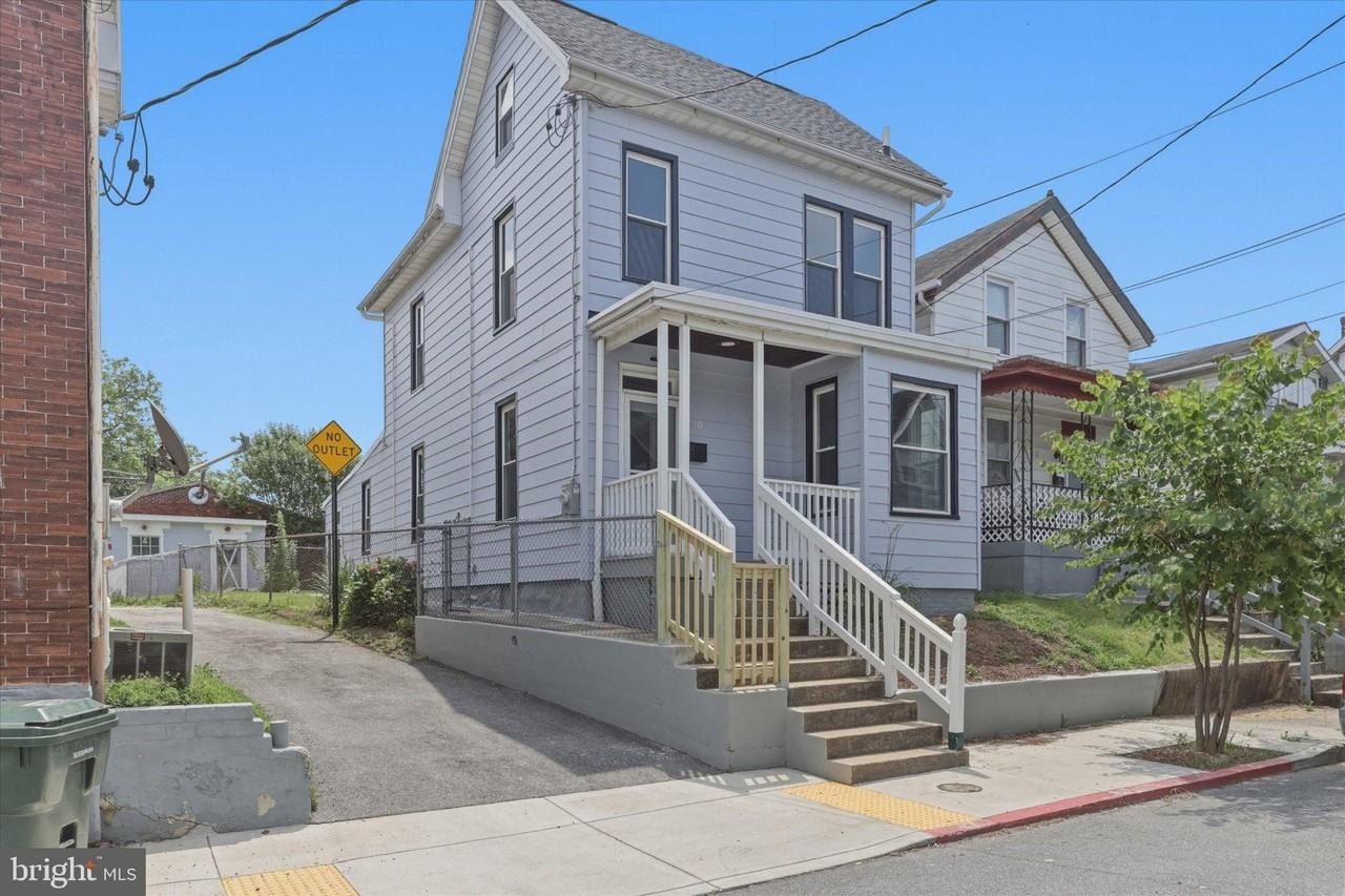 20 Summer St