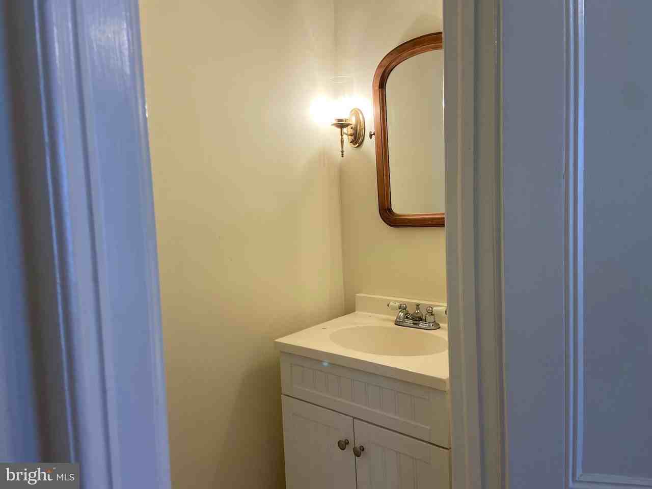 1711 Bridge Ln - Photo 6 of 18