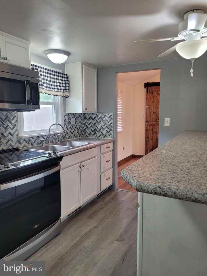 2327 Ritner Hwy - Photo 3 of 14