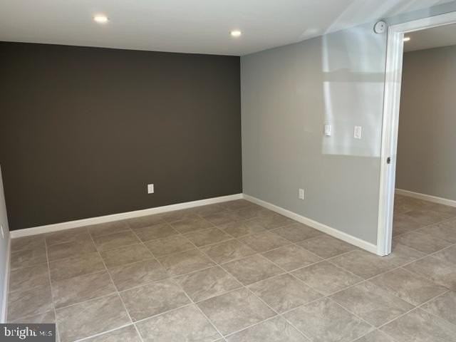 6632 N Broad St - Photo 7 of 8