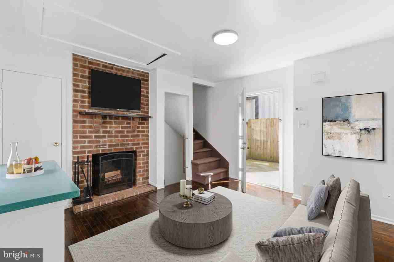 316 W Wildey St - Photo 4 of 19