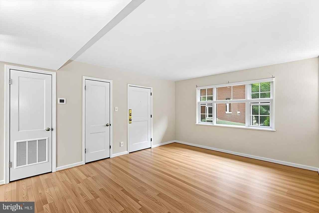 1423 N Nash St #3 - Photo 7 of 22