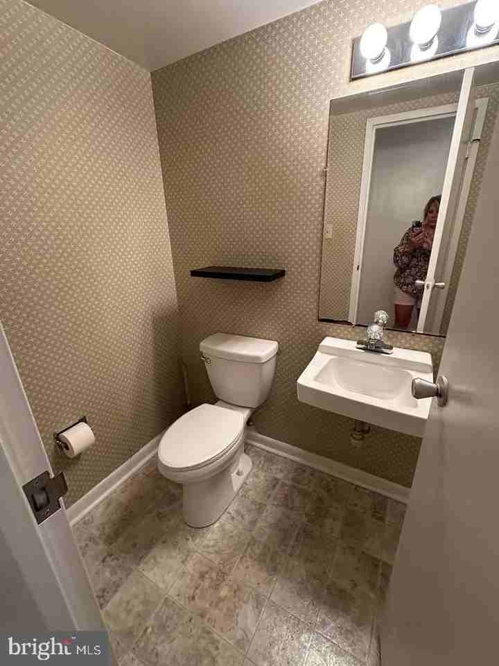2366 Soft Wind Ct - Photo 5 of 21