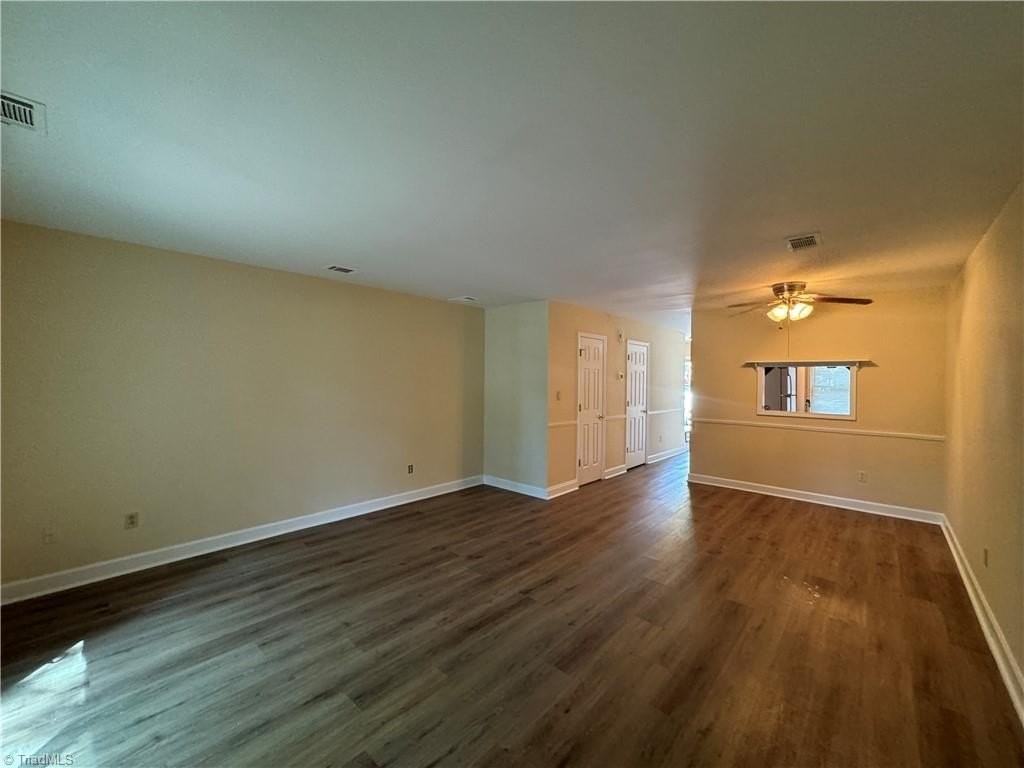 5902 King Charles Ct - Photo 2 of 14