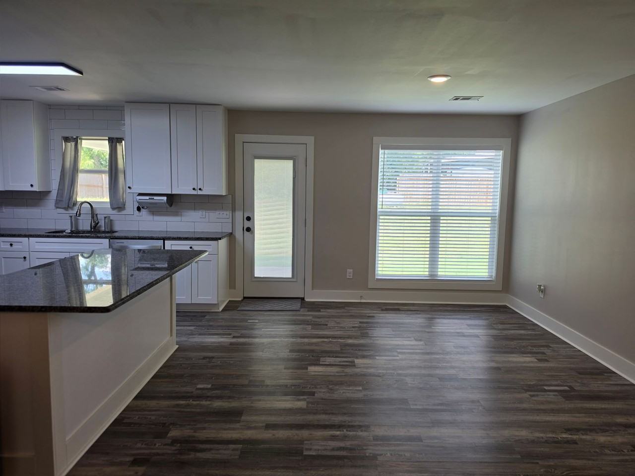 160 Lee Road 443 - Photo 5 of 19