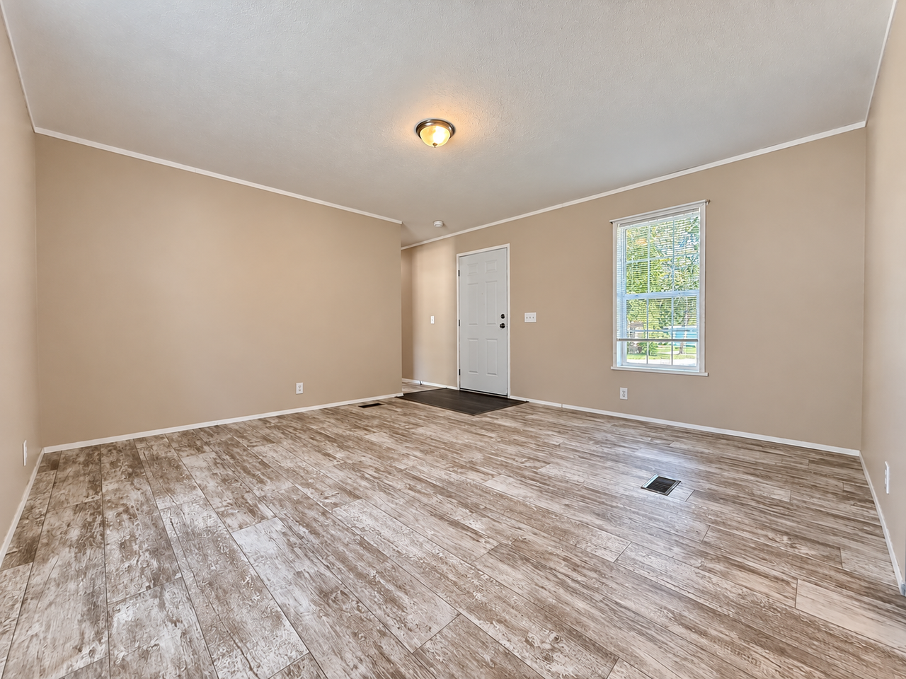 11835 Cascade Cir #117 - Photo 3 of 25
