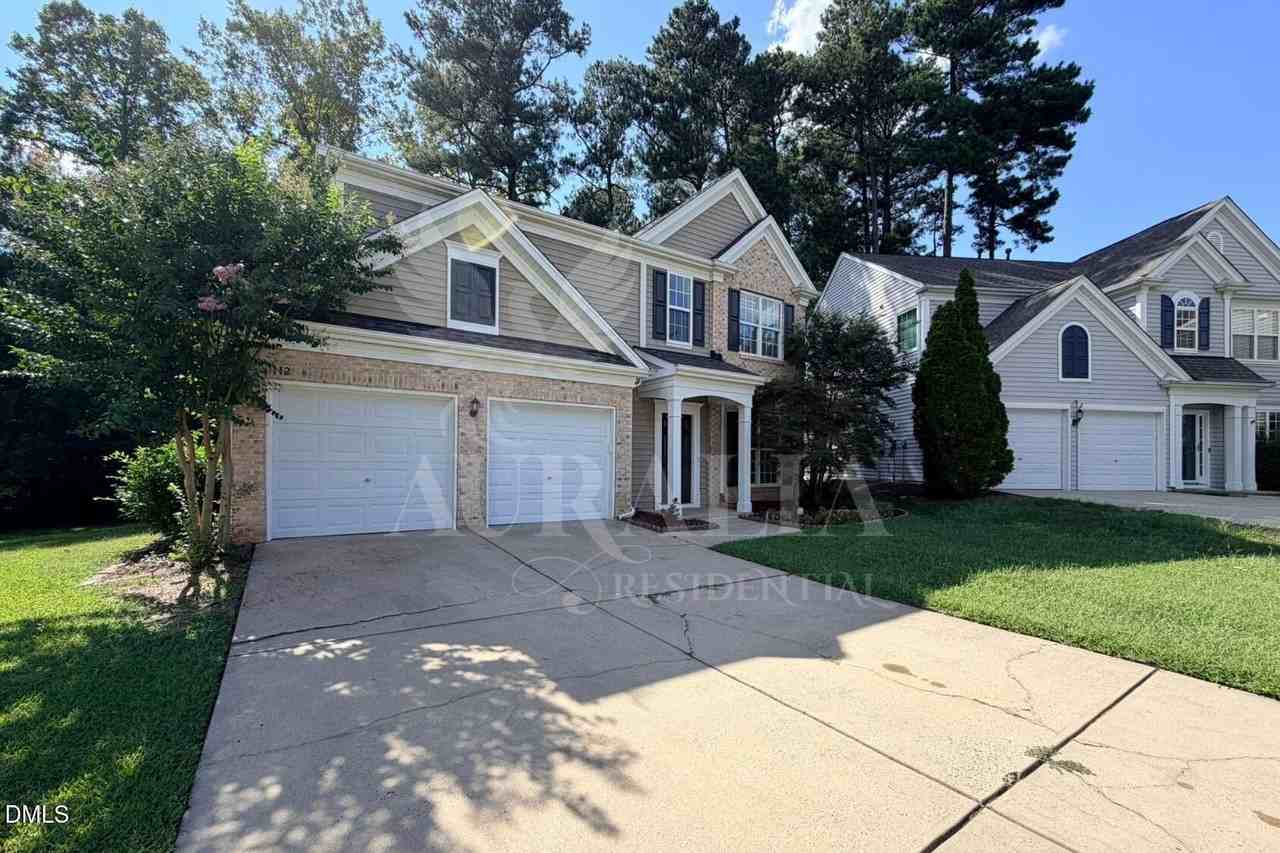 112 Huntersville Rd - Photo 3 of 47