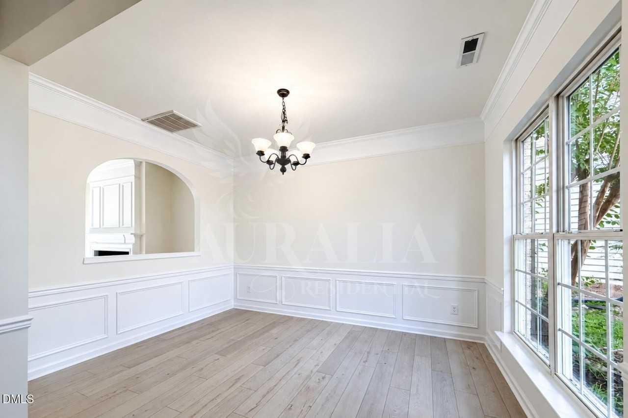 112 Huntersville Rd - Photo 6 of 47