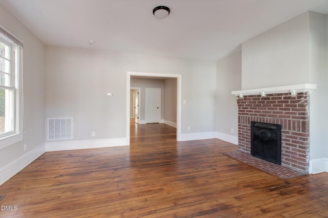915 Exum St #A - Photo 2 of 15