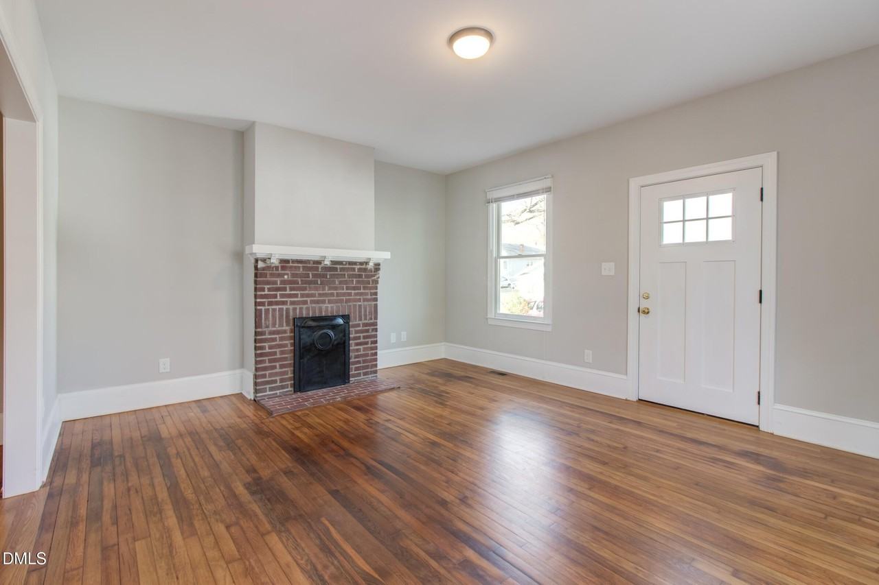 915 Exum St #A - Photo 3 of 15